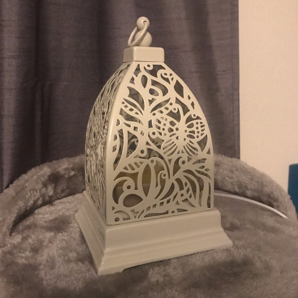 Large White Scentsy Warmer